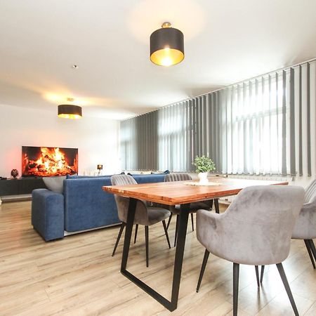 Apartman Vita Deluxe Тренчин Экстерьер фото