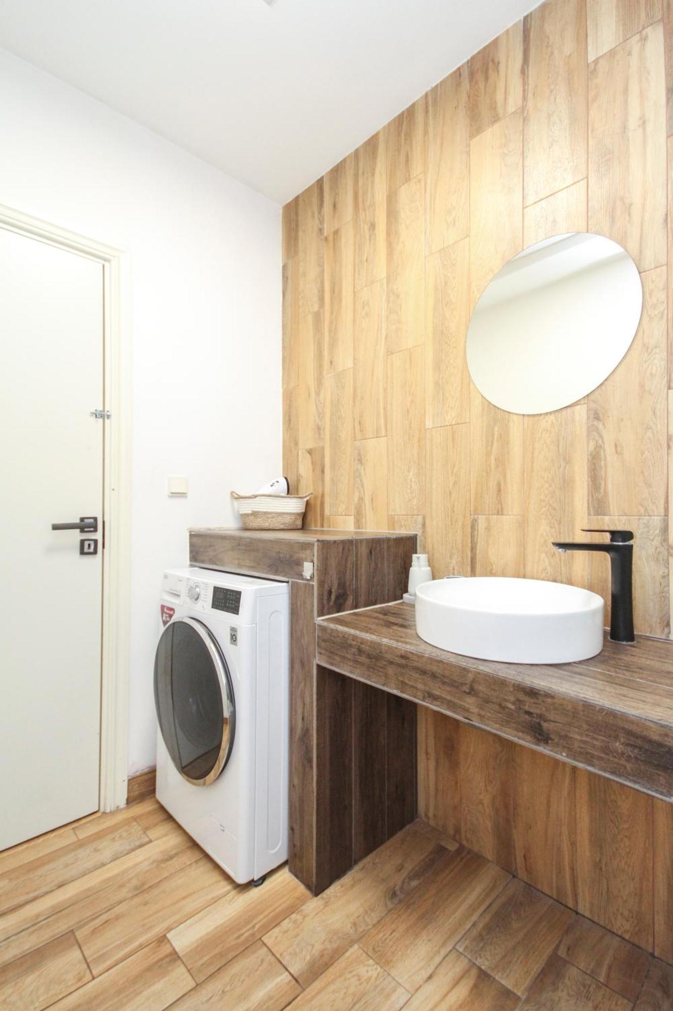Apartman Vita Deluxe Тренчин Экстерьер фото