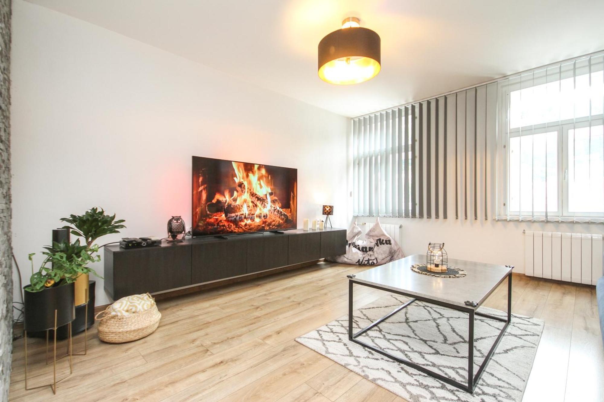 Apartman Vita Deluxe Тренчин Экстерьер фото