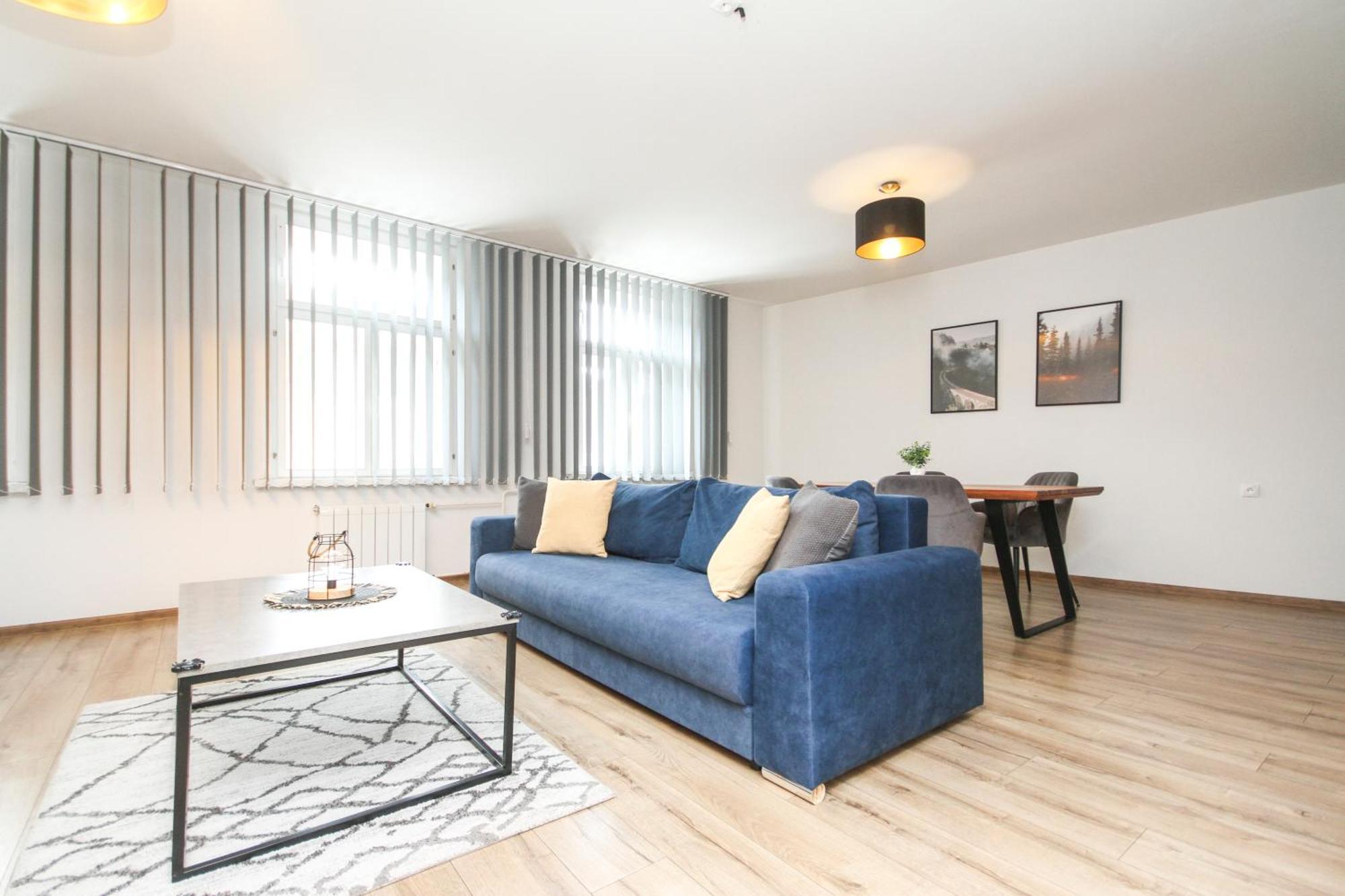 Apartman Vita Deluxe Тренчин Экстерьер фото