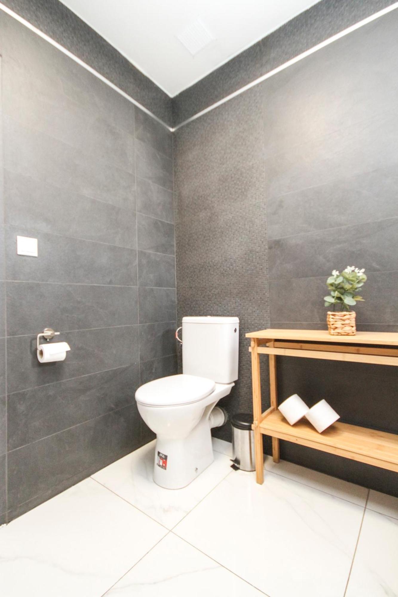 Apartman Vita Deluxe Тренчин Экстерьер фото